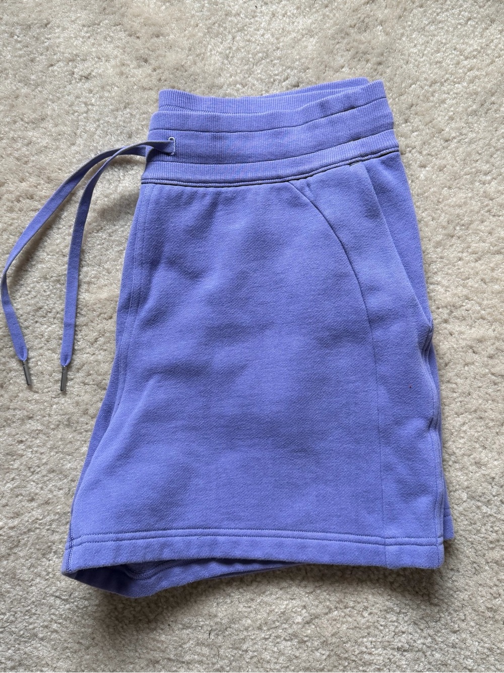 Lululemon Scuba High-Rise Shorts 5” Dark Lavender Size 10
